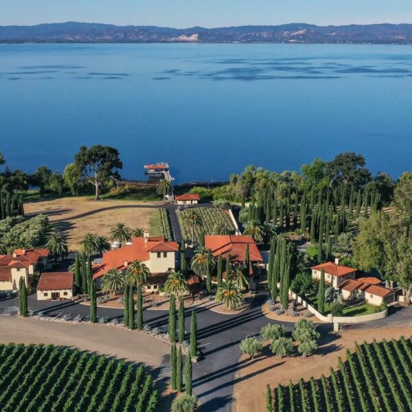 How Nice: Lakefront Villa Ceago in California Wine Country Available for $17.5M