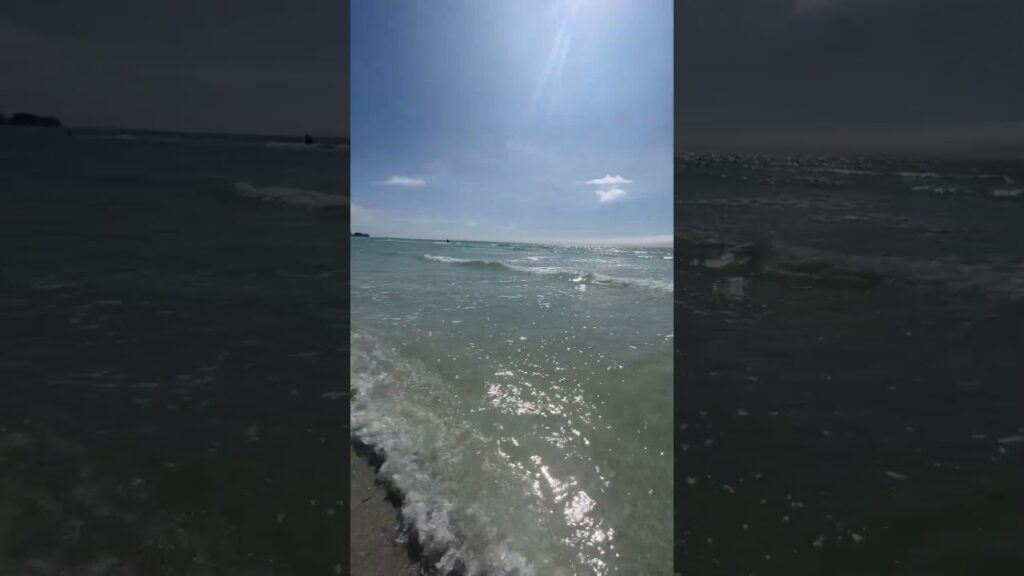 ☀️Beach walking in November☀️#movetoflorida #floridaliving