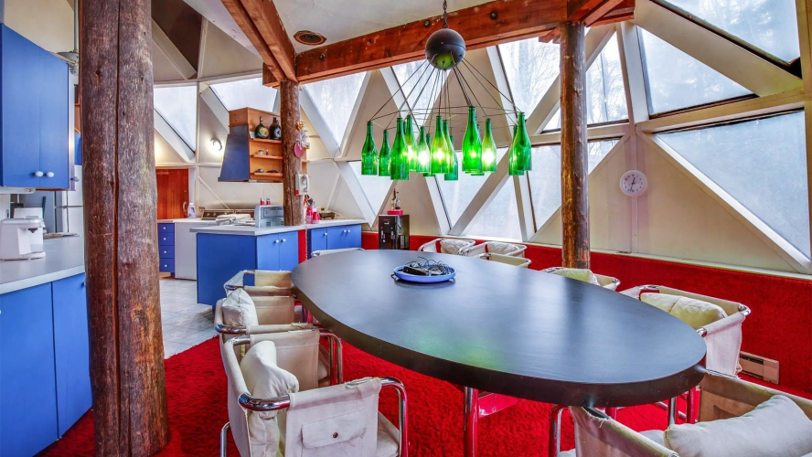 Yeah, Baby! $425K Dome Home in Vermont Has the Grooviest Decor We’ve Seen in a While