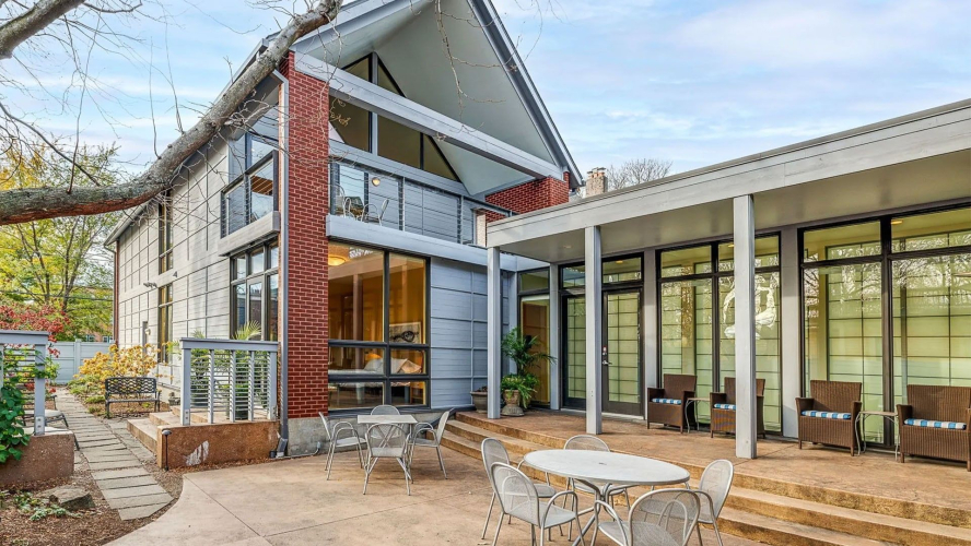 Italian in Indianapolis? Cool Contemporary Villa Hits the Market for $1.3M
