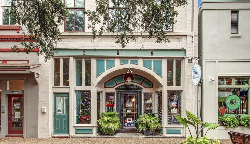 Sweet Deal: Live in a Historic Victorian, Perched Above a Fro-Yo Shop in Fernandina Beach, FL