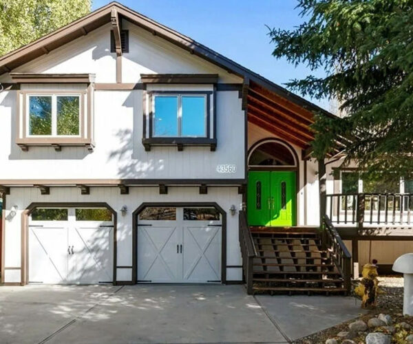 Color and Whimsy Fill This $1.25M Mountain Retreat in California’s Big Bear Lake