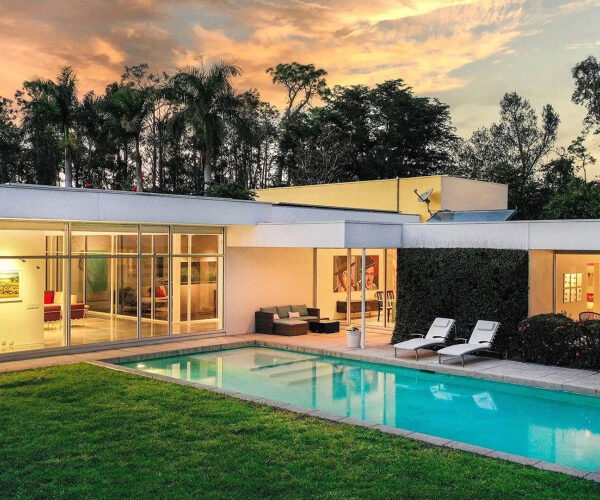 Award-Winning Escape: Ultramodern Florida Hideaway Hits the Market for $1.9M