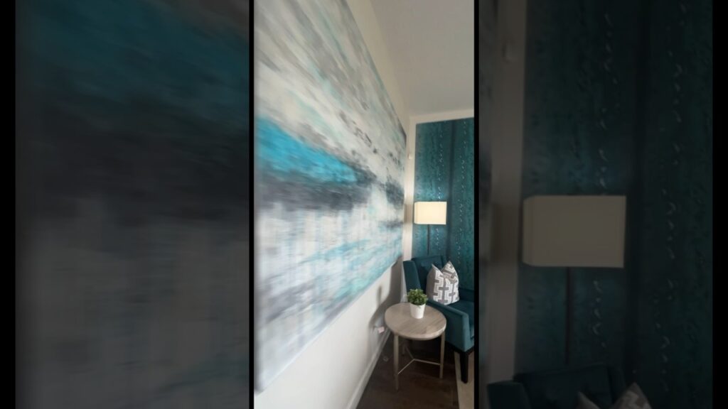 🩵Gotta love these blues #modelhome #homedecor