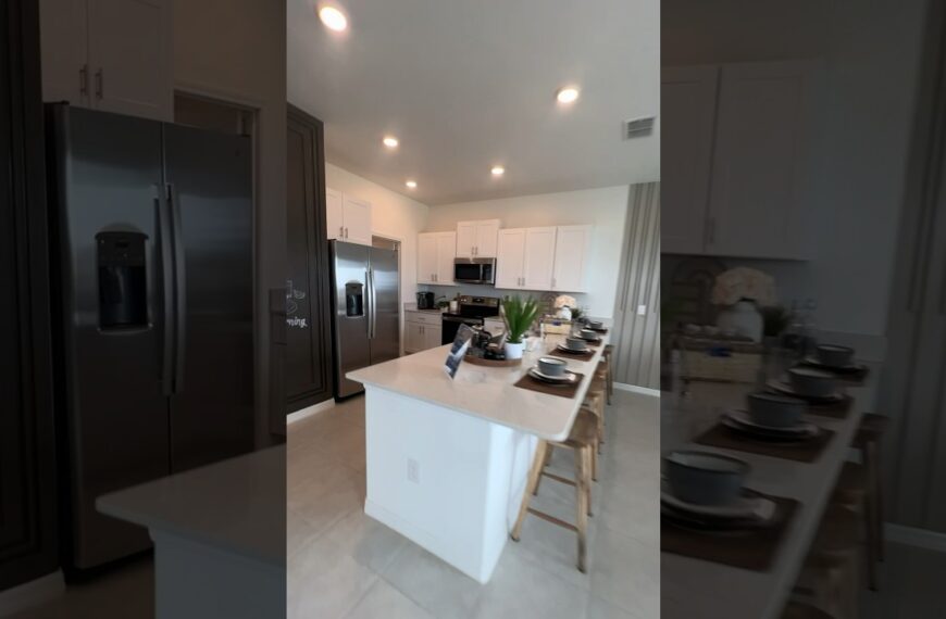 Could you get cozy here?  Inland coastal living at the Mirada Lagoon #movetoflorida #floridaliving