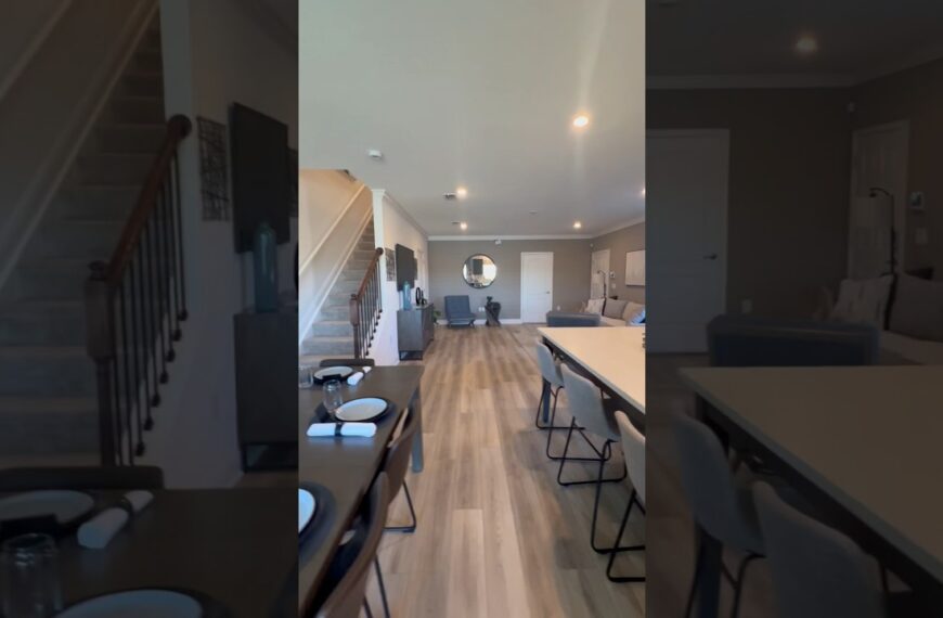 Want some ISLAND time?Kitchen Island that is🤣 #homedesign #tampabayrealestate