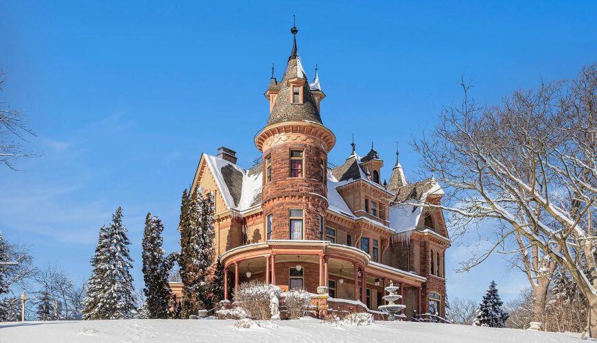 Let It Reign: $5M Castle and Wedding Venue Up for Grabs in Kalamazoo