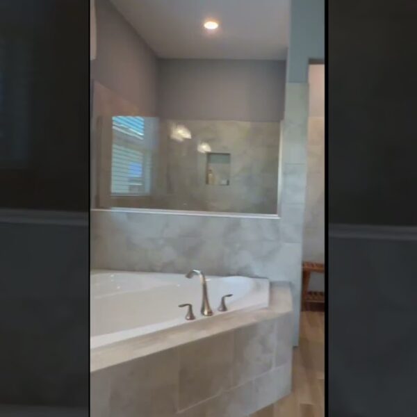 Do you like this Insanely good primary suite? #homedesign #landolakes