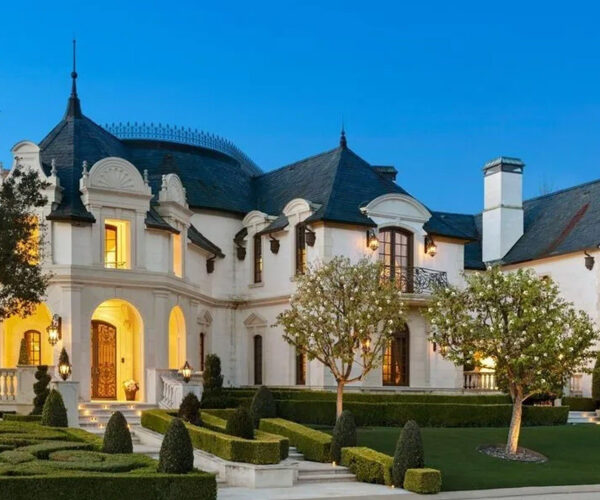 Calabasas Chateau Featured in Mariah Carey’s ‘I Don’t’ Music Video Premieres on the Market for $28.7M