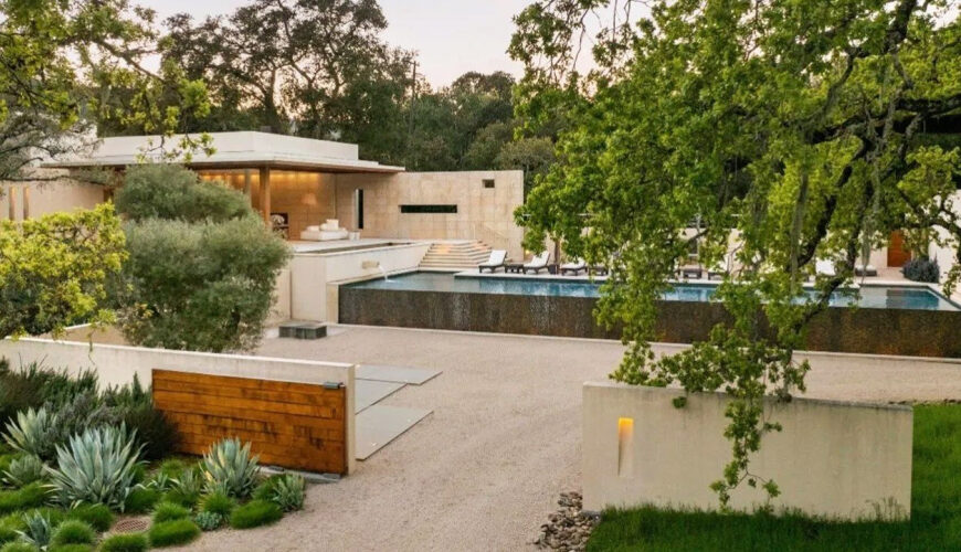 ‘Rare Bird’: $22M Contemporary Modernist Retreat Wows in Woodside, CA