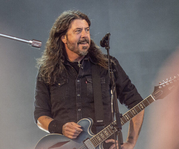 Dave Grohl Makes Some Big Bank on His SoCal Home, Selling It for $1.6M