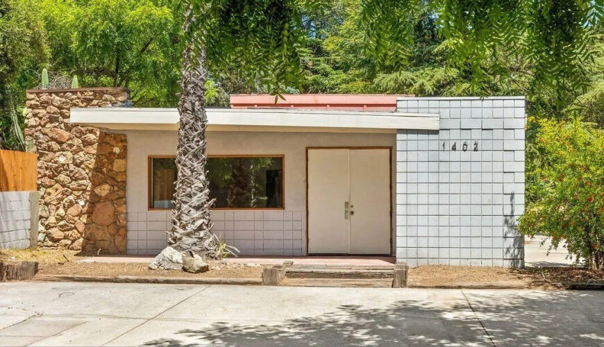 Former Famed Recording Studio in L.A. Sells for a Figure That Will Astound You