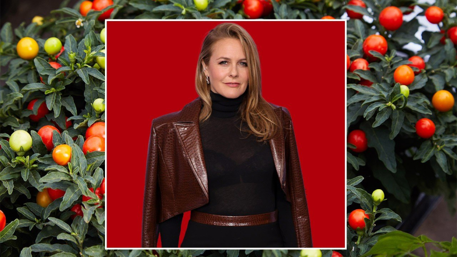 ‘Clueless’ Star Alicia Silverstone Accidentally Ate a Poisonous Berry From a Stranger’s Yard—Here’s How To Spot It Around Your Home