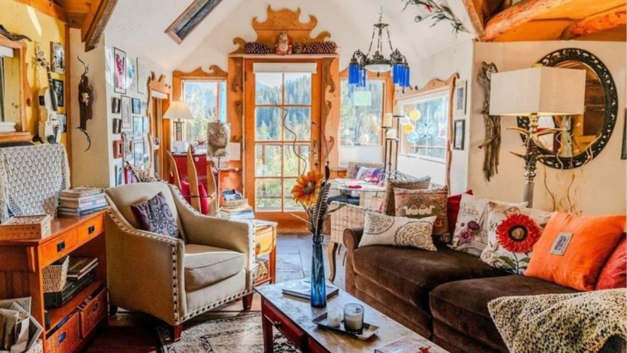 Would You Pay $1.25 Million for This Tiny Colorado Cabin?