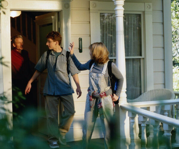 Homeowner Sparks Fury After Denying Ex-Owners a House Tour—Do They Deserve Visitation Rights?