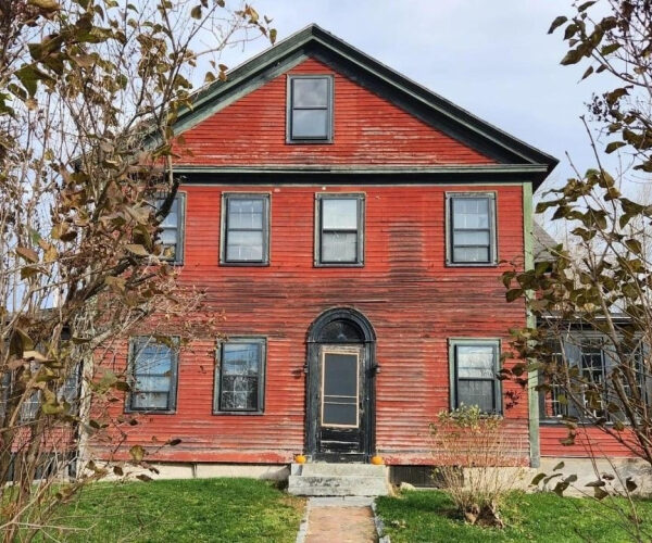 Historic 9-Bedroom Home in Maine Could Be Yours for Just $125K—but (of Course) There’s a Major Catch