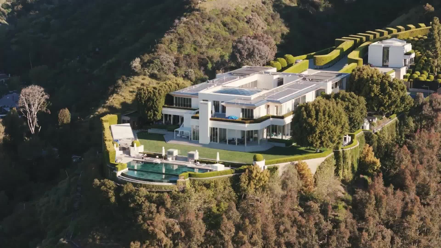 Secret Trusts, a Bitter Divorce and the Battle Over One of America’s Biggest Homes | Real Estate News & Insights | realtor.comĀ®