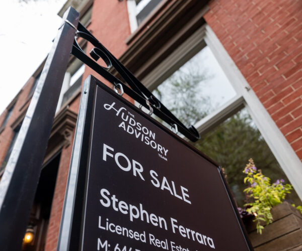 Mortgage Rates Surge, Putting a Damper on Home Buying and Refinancing