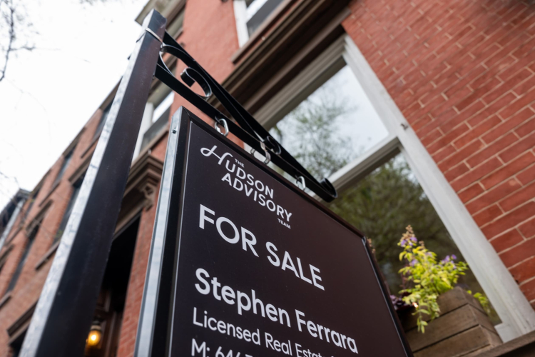 Mortgage Rates Surge, Putting a Damper on Home Buying and Refinancing