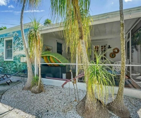 Florida Home That Last Sold for $1.45 Million Hits the Market for Just $50,000—but There’s a Major Catch for Buyers