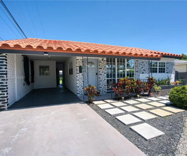 Unassuming $460K Florida Home Becomes a Viral Sensation Thanks to Very Racy Listing Photos