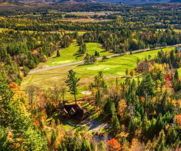 Picture Perfect: Charming Homes Surrounded by Spectacular Fall Foliage Have To Be Seen To Be Believed