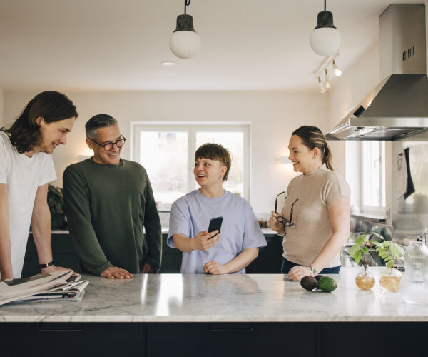 Most Homebuyers Don’t Have a Child Under Age 18 at Home: The Income a Family Needs To Live Comfortably in the U.S.