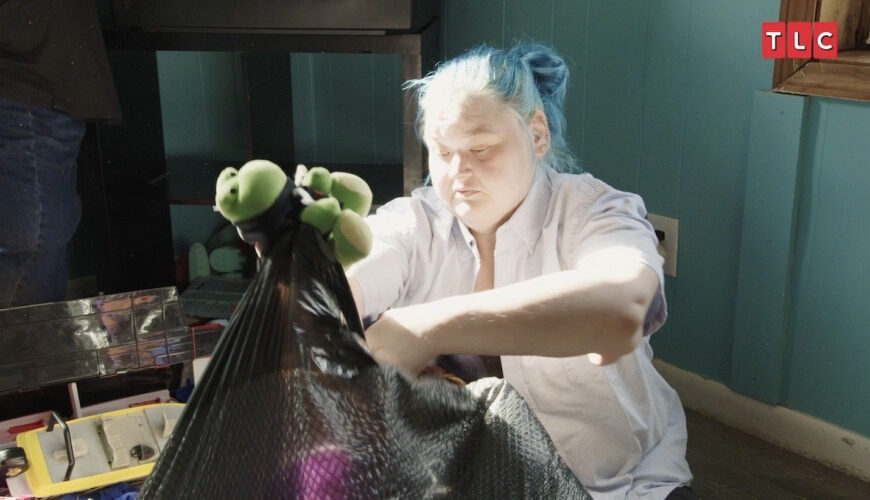 EXCLUSIVE: ‘1000-lb Sisters’ Star Amy Slaton Admits She’s Developed ‘Hoarding Tendencies’ as She Reveals Wild Clutter in Her Home