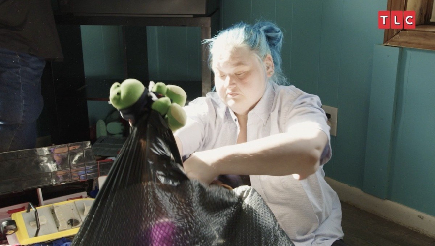 EXCLUSIVE: ‘1000-lb Sisters’ Star Amy Slaton Admits She’s Developed ‘Hoarding Tendencies’ as She Reveals Wild Clutter in Her Home