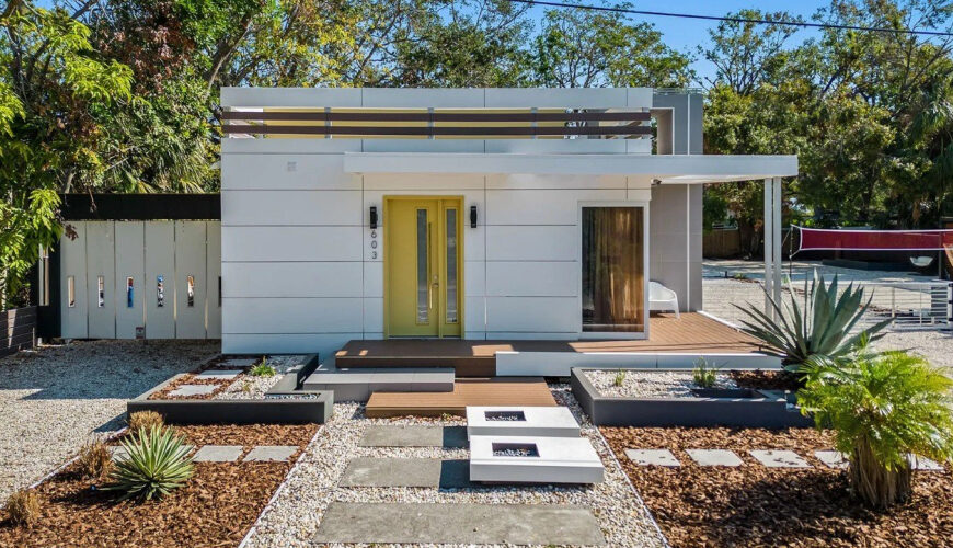 Modern Florida Party Pad With 2 Homes Is Lists for Under $700K