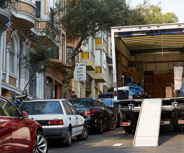 Top 5 States Americans Fled in Droves in 2024