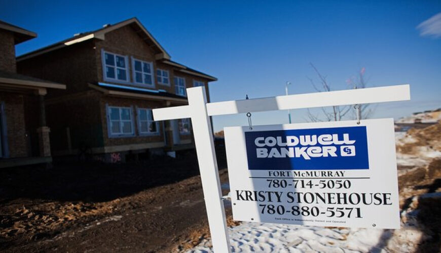 New-Home Sales Rose in December in Defiance of Higher Mortgage Rates