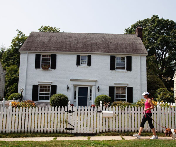 Top 5 States Paying the Most in Property Taxes