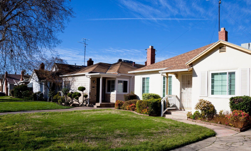 Family of 4 Outgrew Their 1,067-Square-Foot California Home, but There’s a Reason They’re Staying Put