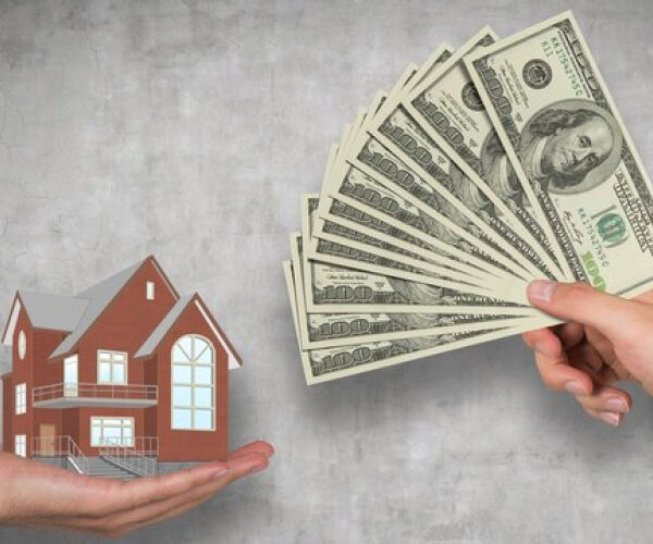 Is Buying a House With Cash a Good Idea in Today’s Market?