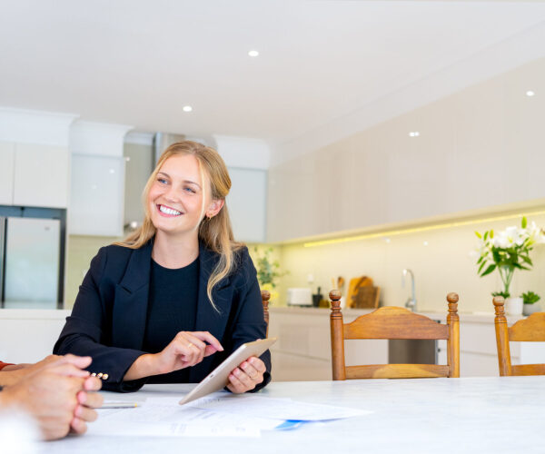 8 ways to make your real estate clients feel like they’re your only ones | realtor.com®