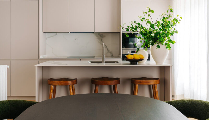 Should You Get a Touchless Faucet? A Kitchen Expert Weighs In