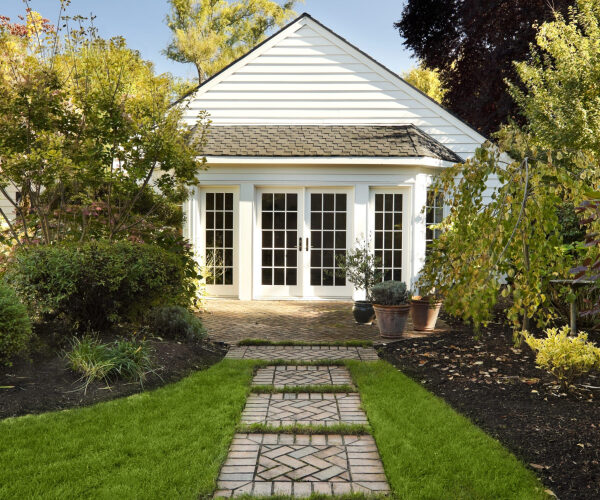 5 Outdoor Upgrades Worth the Investment