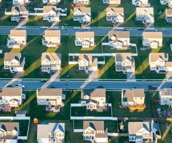 Mortgage Calculator: Here’s How Much You Need To Buy a $440,950 Home at a 6.74% Rate