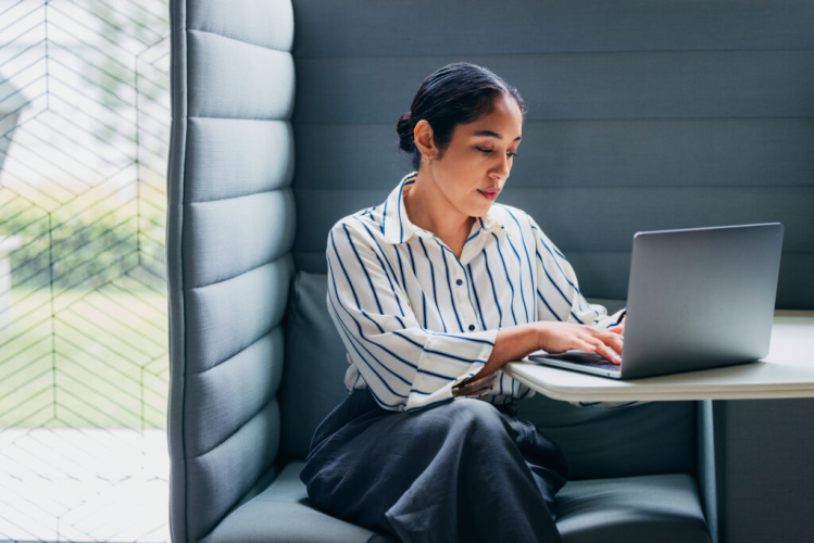 3 Steps to stand out and win more clients as a real estate agent
