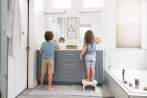 7 Small Bathroom Ideas on a Budget, According to a Realtor