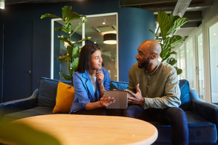 Recruiting and retention trends: How technology shapes agent experience