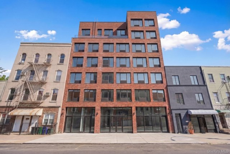 444 Graham Ave Unit 2G, Brooklyn, NY 11211