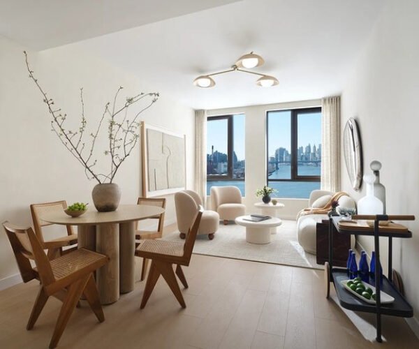 11 Wharf Way Unit 907, Brooklyn, NY 11249