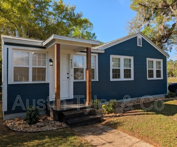4455 Broad St, Marianna, FL 32446 | Realtor.com®