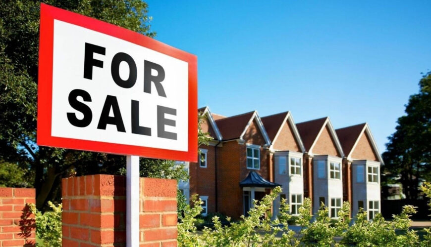 Mortgage Calculator: What It Takes To Buy a $400,000 Home at a 6.37% Rate