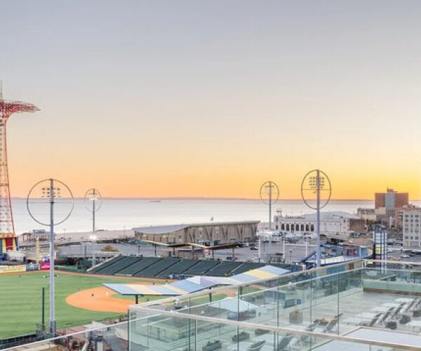 1515 Surf Ave Apt 437, Brooklyn, NY 11224