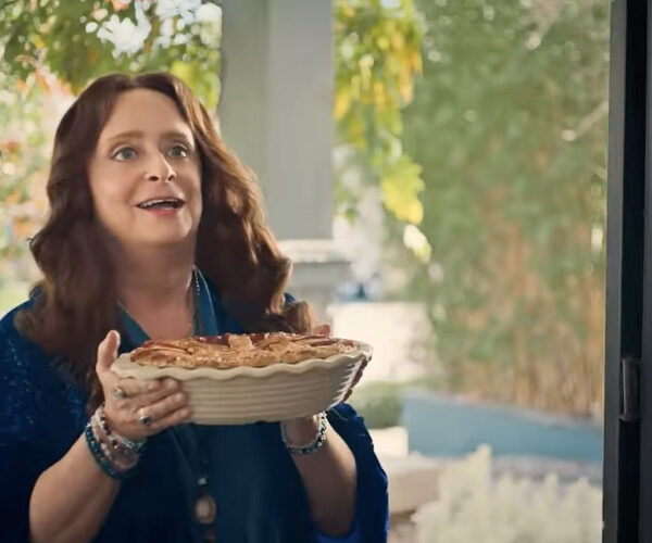 EXCL: ‘SNL’ Star Rachel Dratch Gives Her NYC Apartment a Teen Makeover