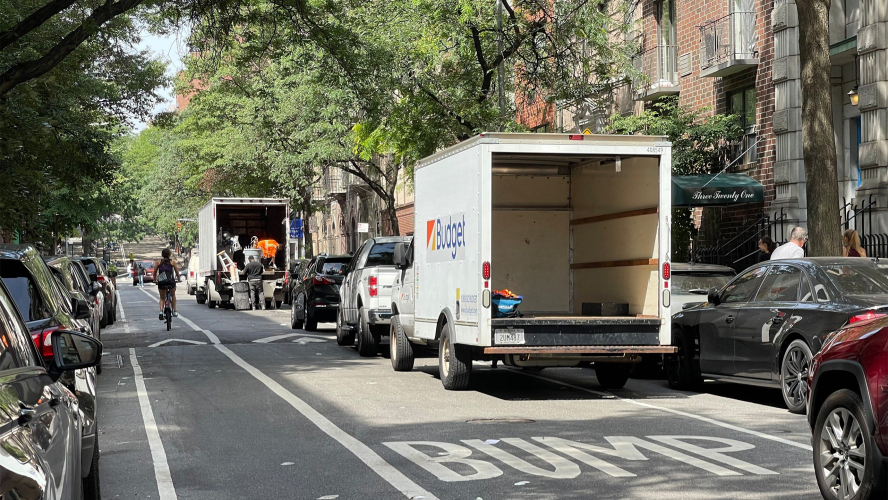 NYC’s Population Is Falling, but It Isn’t Just the Rich Who Are Fleeing