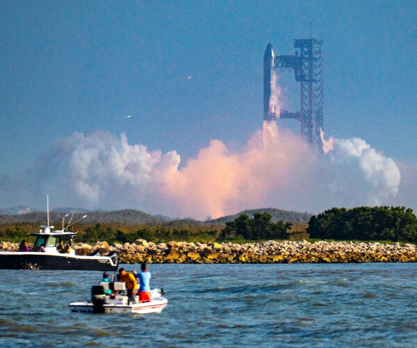 Texas Homeowners Accuse SpaceX of Damaging Property With Sonic Booms From Rockets